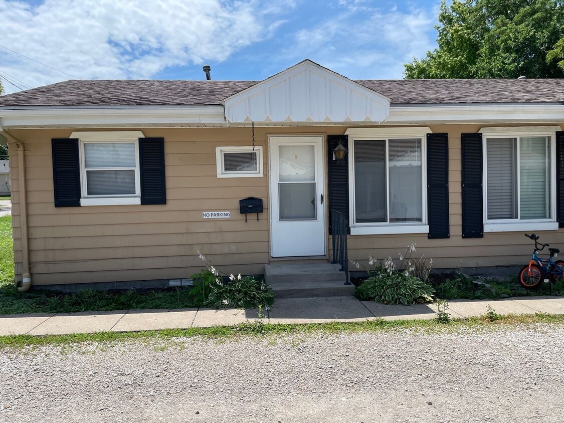 Primary Photo - 4314-4314.5-43145 Pearl St