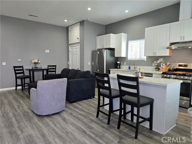 Foto del edificio - 3175 K St