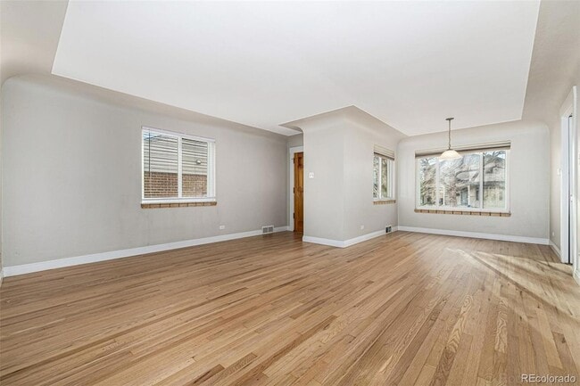 Photo - 1150 S Jackson St House