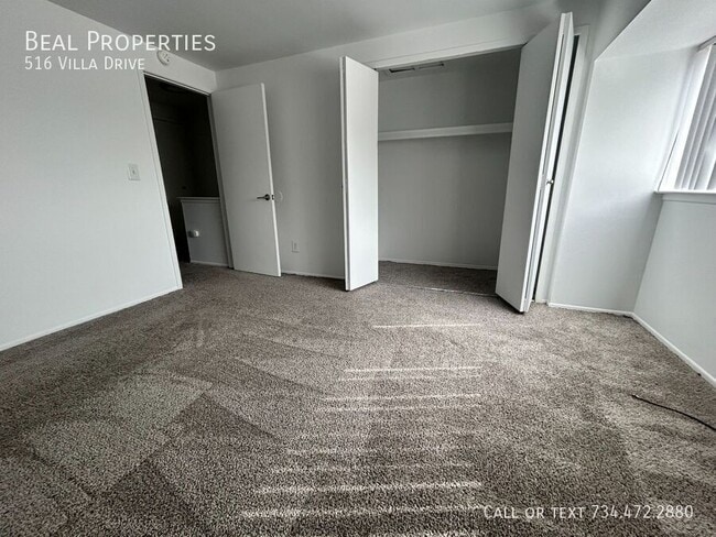 Building Photo - 516 Villa Dr