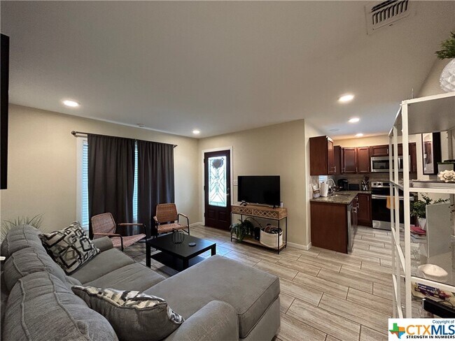 Foto del edificio - 123 W Merriweather St