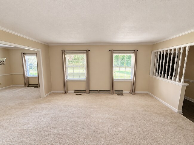 Foto del edificio - 3562 Durham St Ext
