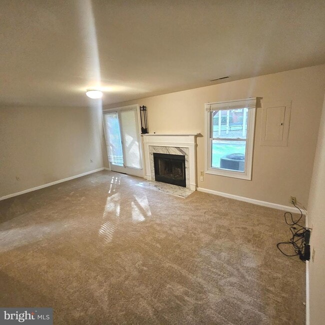 Building Photo - 1509 Templeton Pl