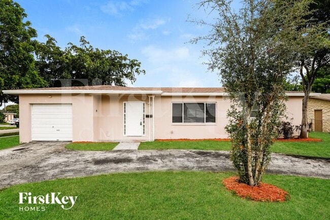 Building Photo - 6621 Pebble Beach