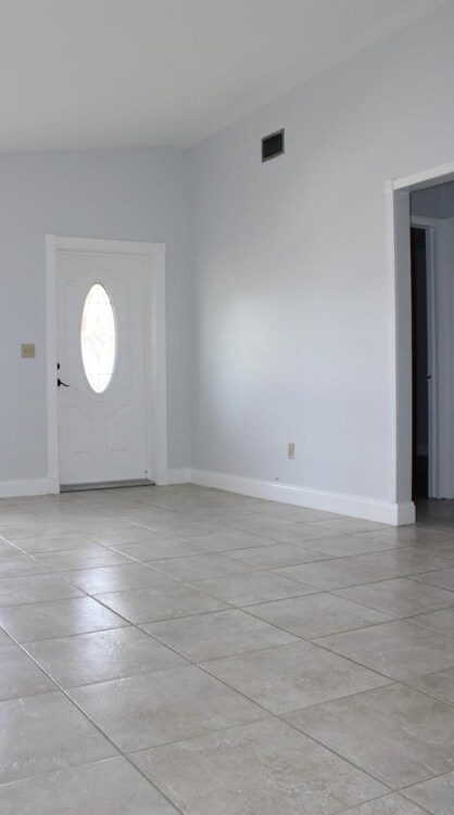 Building Photo - 2728 W 74th St