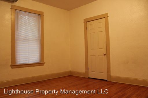 Building Photo - 458 E Apple Ave
