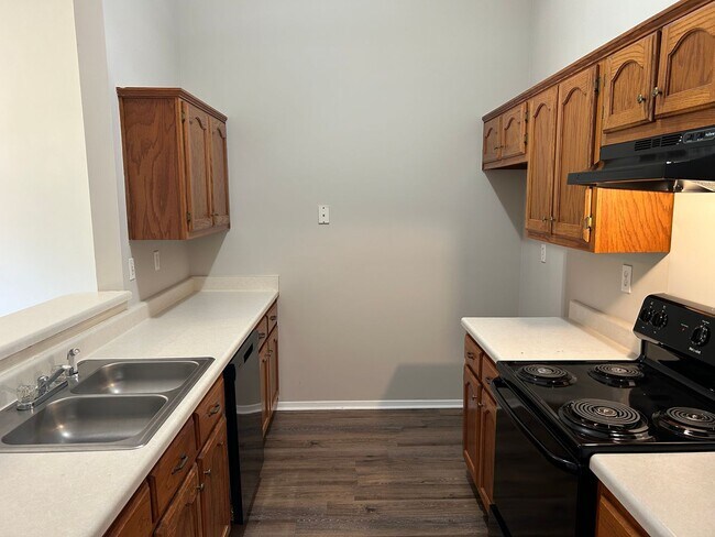 Building Photo - 5601 Donald Dr