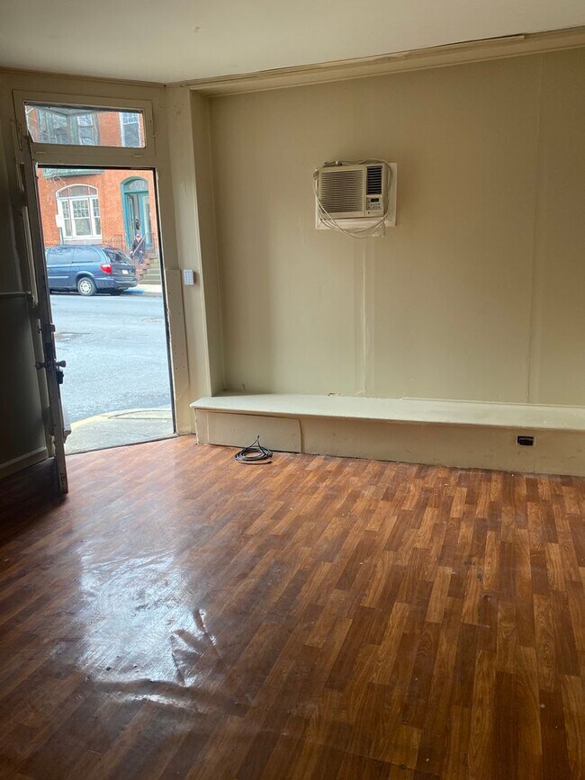 Foto del edificio - 26 S 11th St