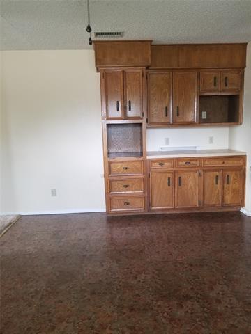 Building Photo - 4526 Cole Dr