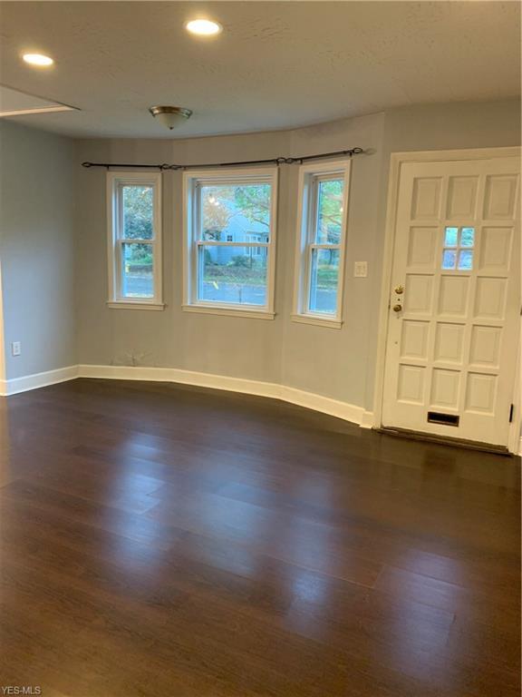 1790 Shatto Ave, Akron, OH 44313 Room for Rent in Akron, OH