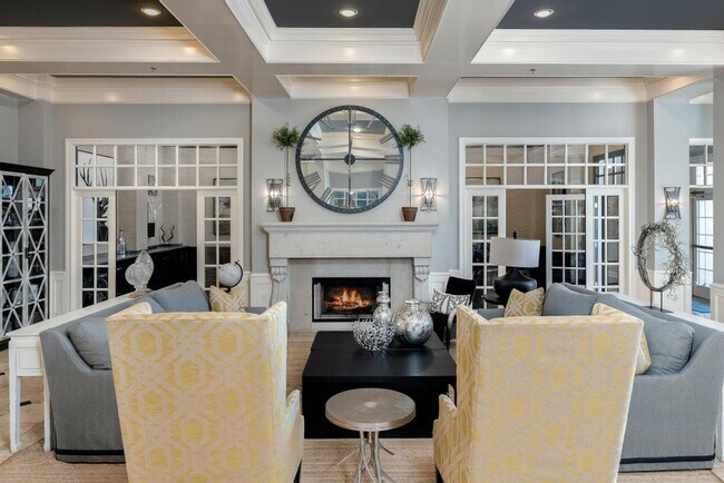 Building Photo - Bradford Pointe