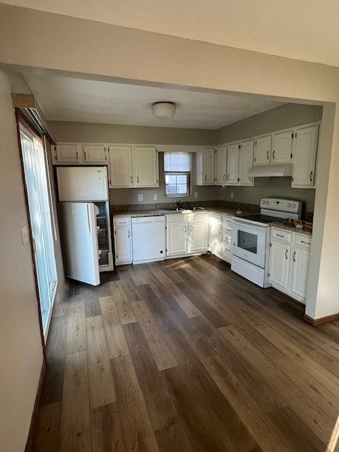 kitchen with new LVP floors - 7403 Mapleleaf Blvd