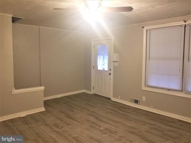 Foto del edificio - 7507 Berkshire Rd