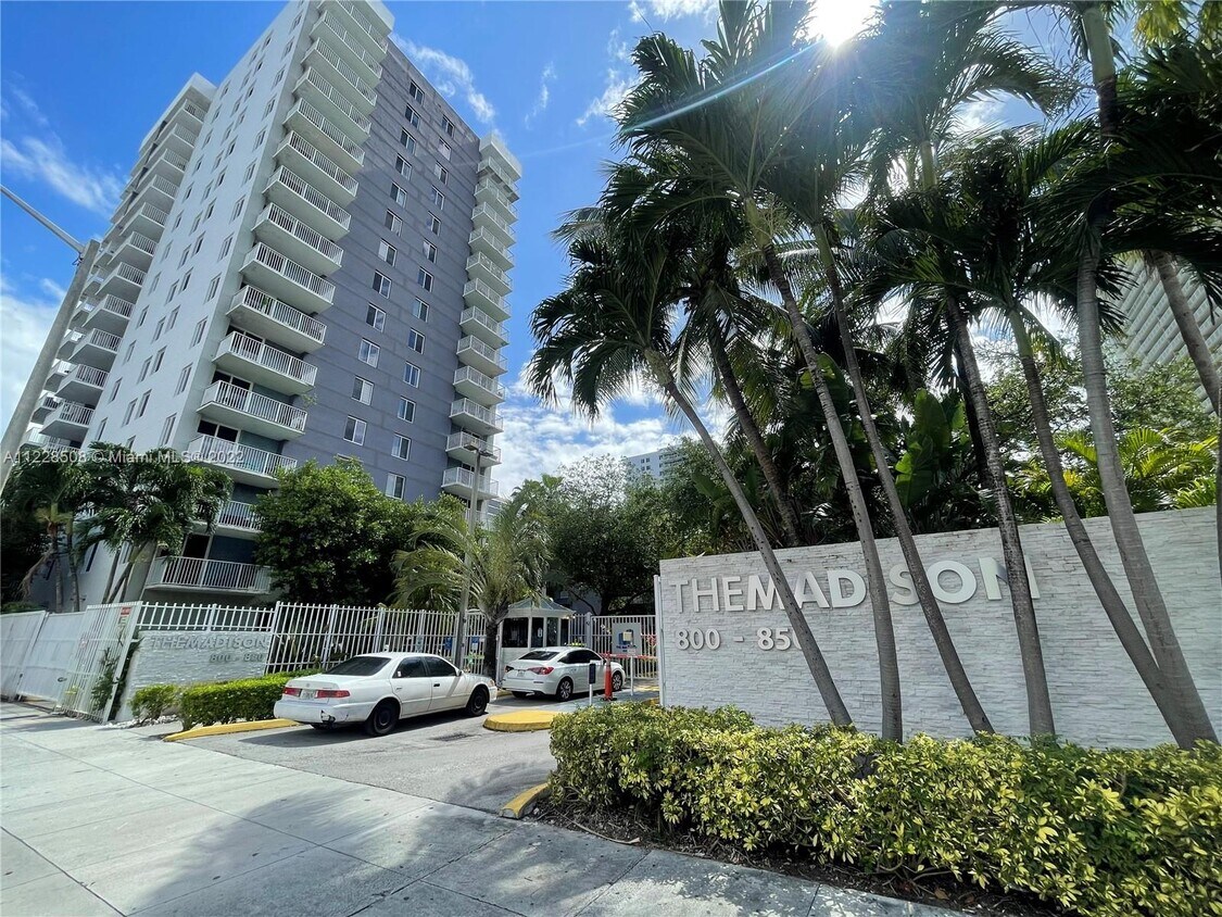 850 N Miami Ave W-607 Miami Fl 33136 - 850 N Miami Ave  W-607 Miami Fl 33136