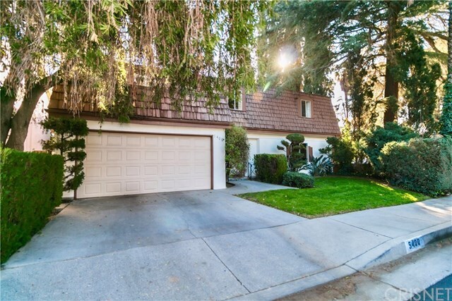 Primary Photo - 5400 Nagle Ave