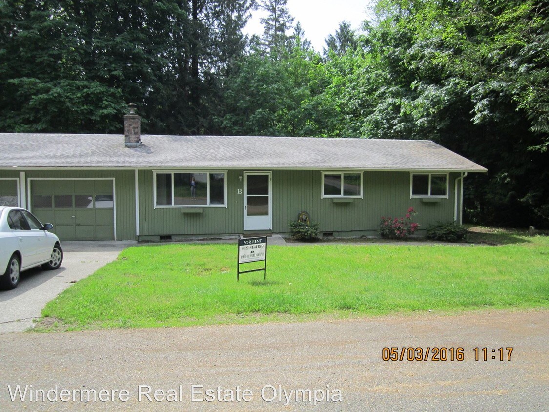 4322 Ridgewood Ln NW, Olympia, WA 98502 Condo for Rent in Olympia, WA