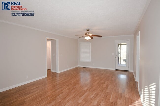 Foto del edificio - Amazing 3BR/2BA one-level M'boro home on 1+ acre, Siegel middle/high