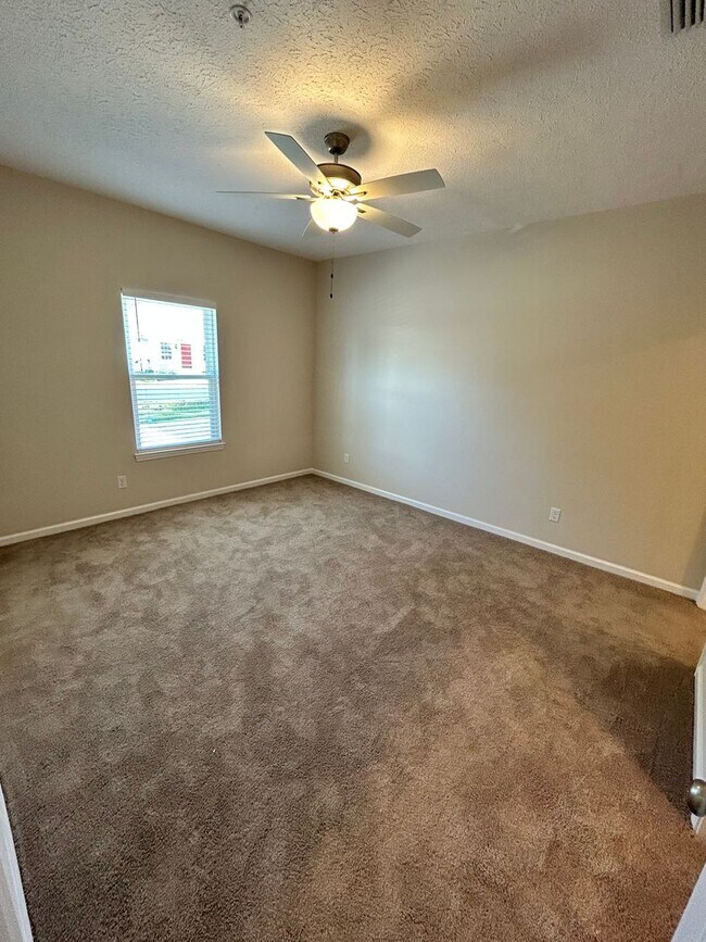 Building Photo - 2595 Cypress St