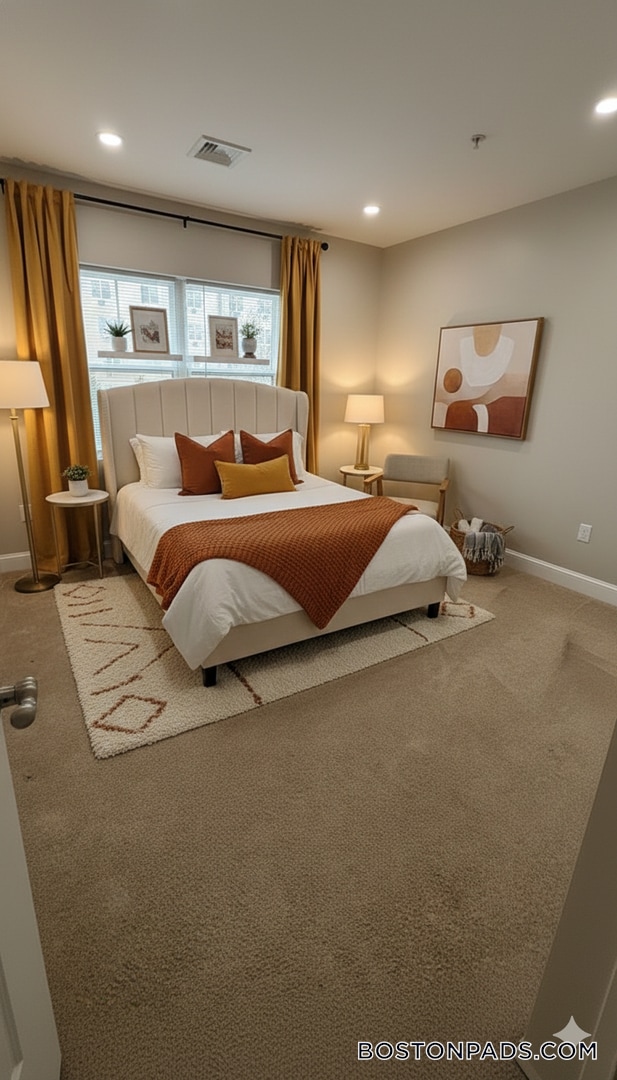 Building Photo - 75 S Main St