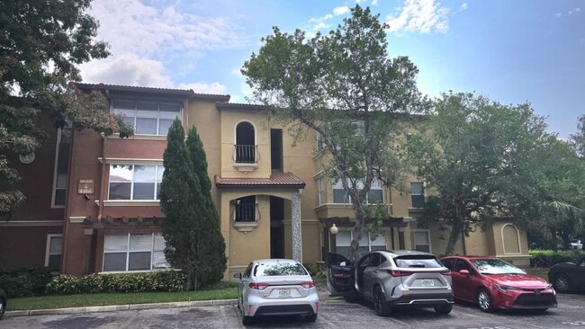 Photo - 5156 Conroy Rd Townhome
