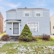 Building Photo - 15914 Delrey Ave