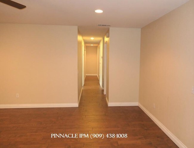 Building Photo - 9814 Armley Ave
