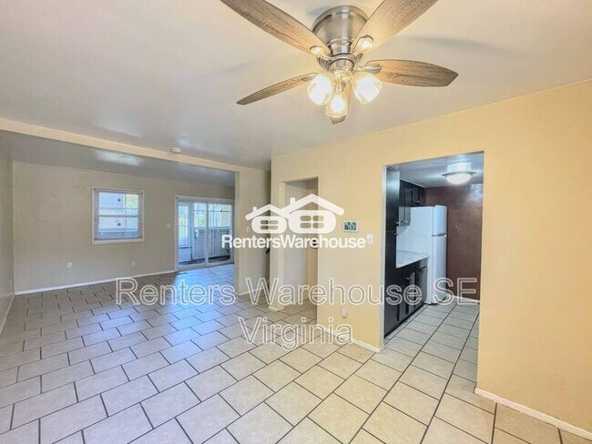 Foto del edificio - 1204 Bunsen Ct