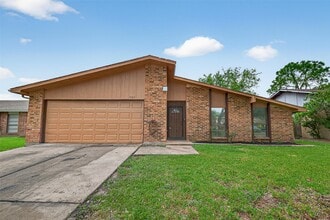 Building Photo - 15815 Ironside Creek Dr