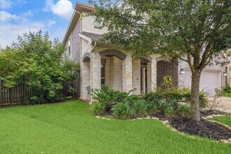 Building Photo - 1539 Giles Dr