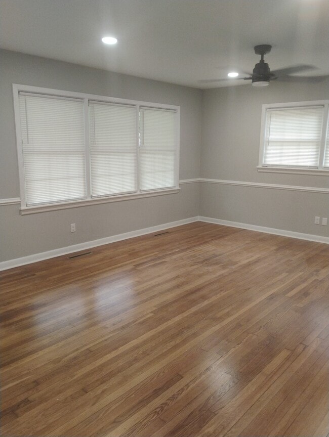 Foto del edificio - 22 Glendale Rd