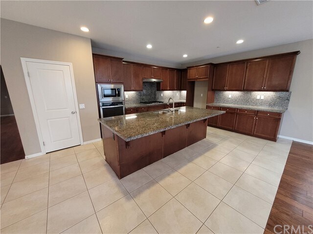 Foto del edificio - 14425 Willamette Ave