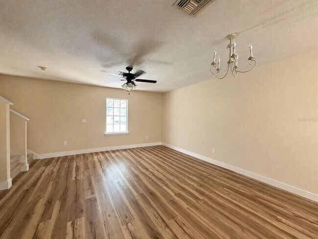 Foto del edificio - 12718 Somerset Oaks St