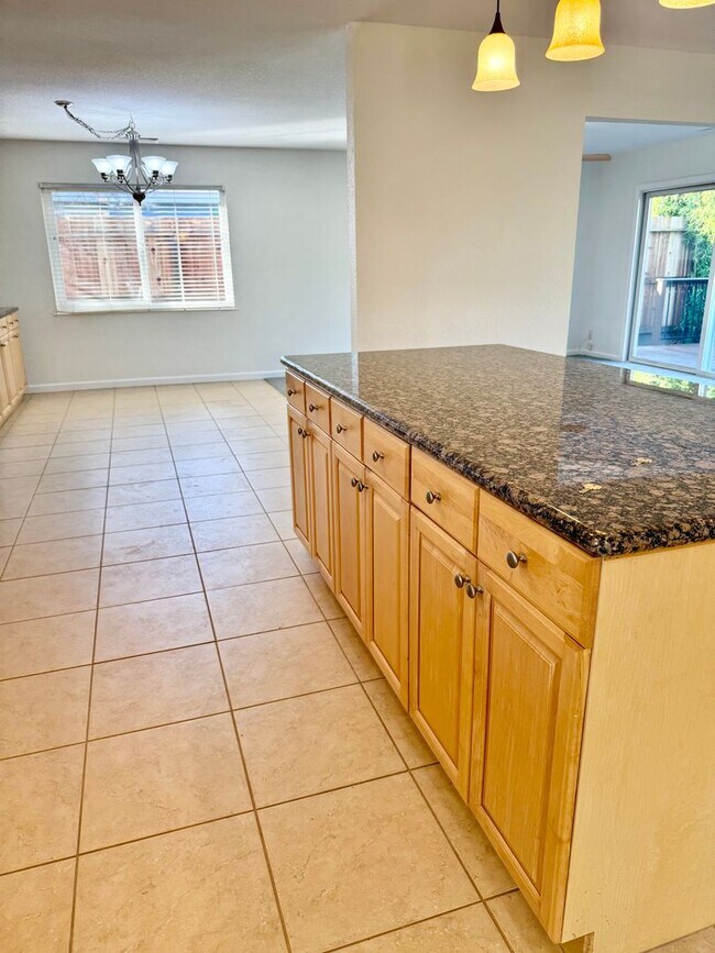 Foto del edificio - Beautiful Fair Oaks home