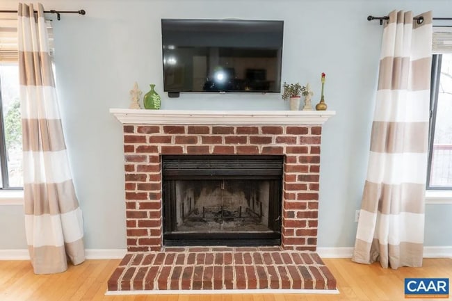 Building Photo - 1670 Royal Oak Ct
