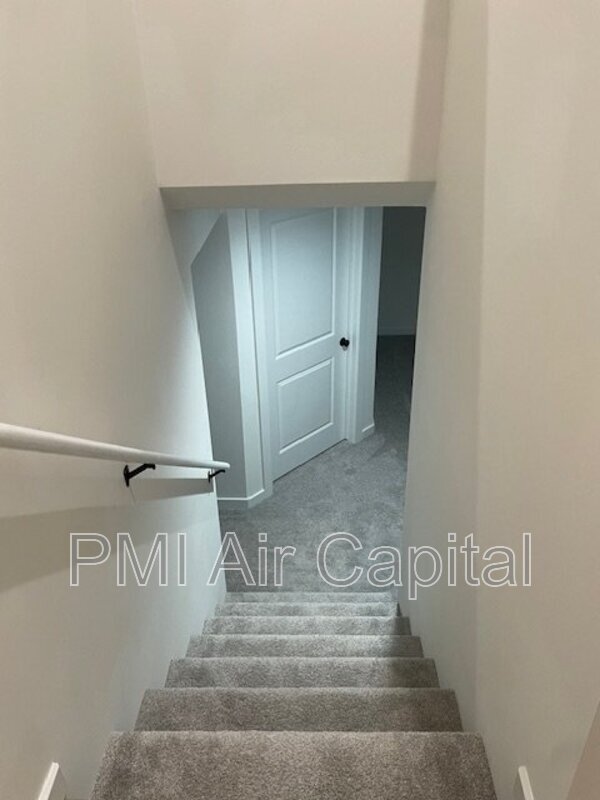 Foto del edificio - 5273 N Pinecrest Ct