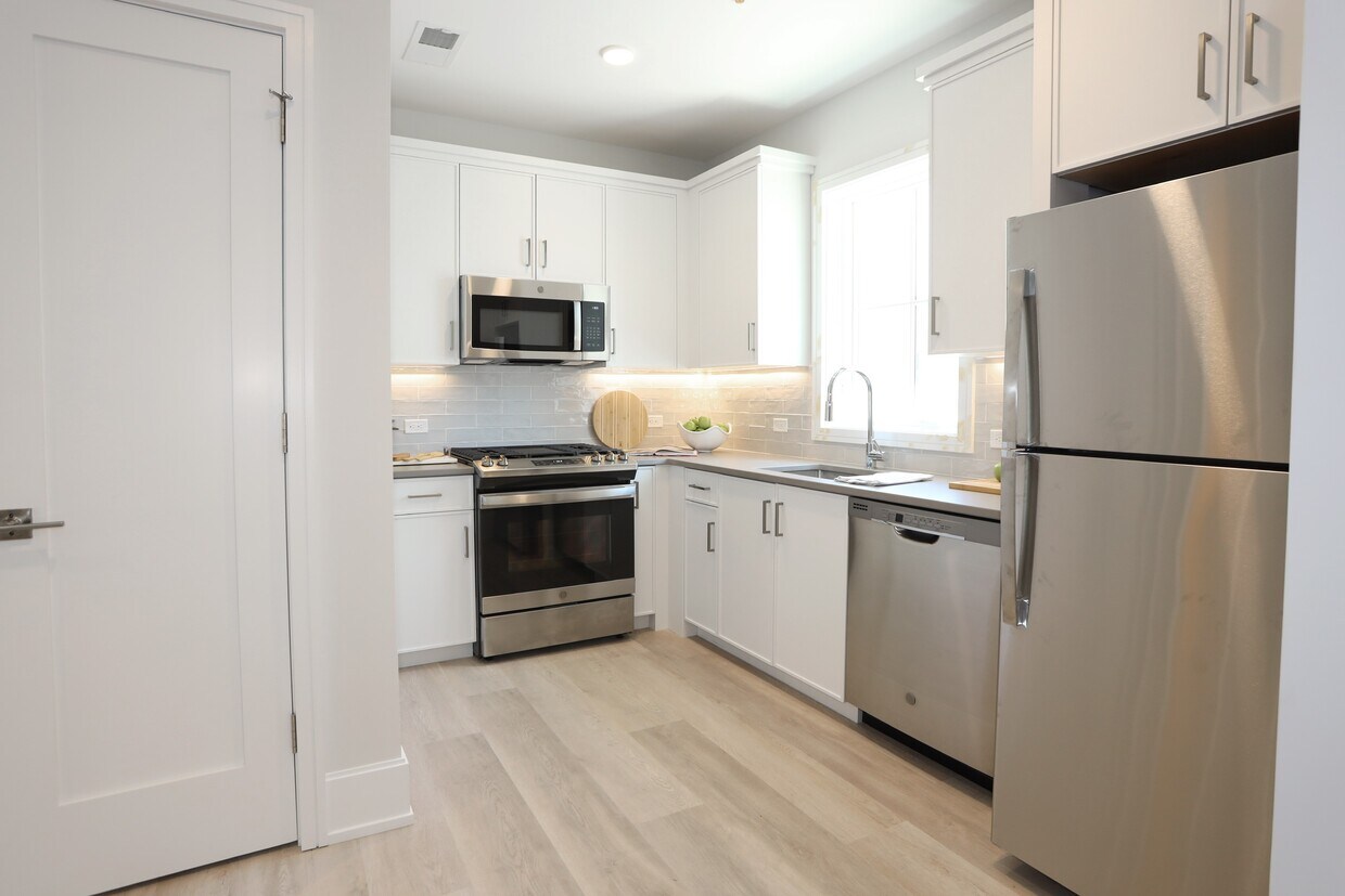 1480 Post Apartments in Westport, CT