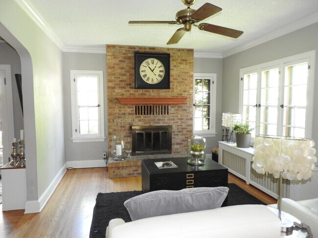 Foto del edificio - Park Hill Home For Rent