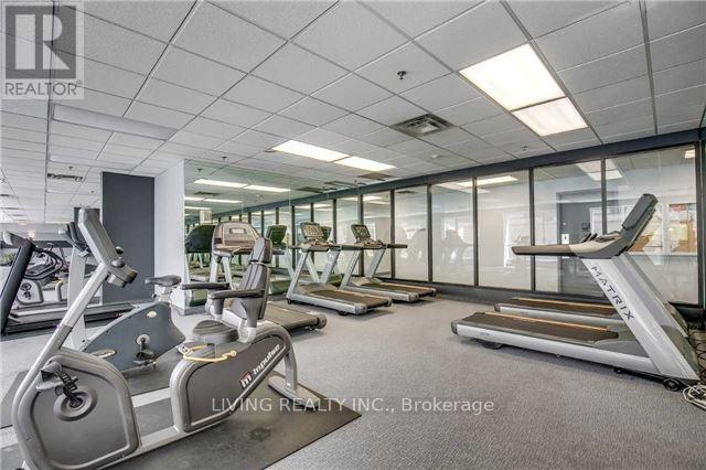 Building Photo - 7 Carlton St.