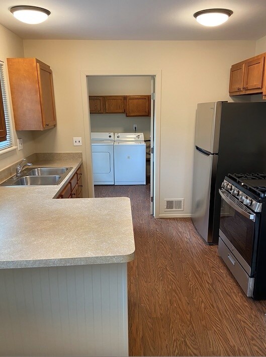 23821 Schomberg St, Taylor, MI 48180 House Rental in Taylor, MI