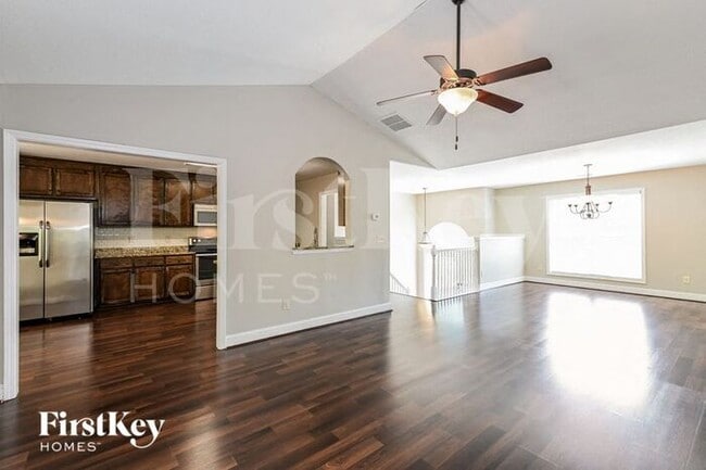 Foto del edificio - 1417 Greenridge Way