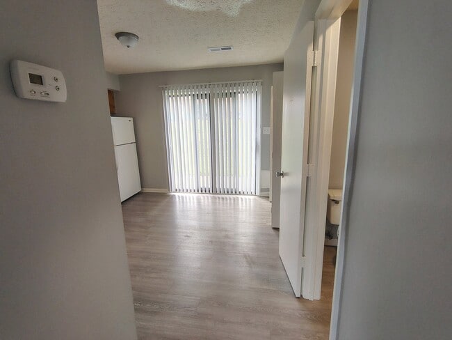 Building Photo - 16 Duiguid Dr