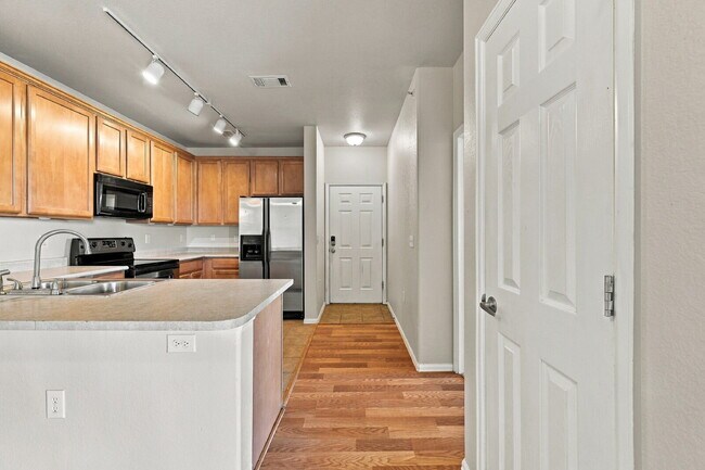 Building Photo - $2,099.95 with $200 Off the first month's rent, 2 Beds - 2 Baths, Condo in Aurora with In-Unit Wa...