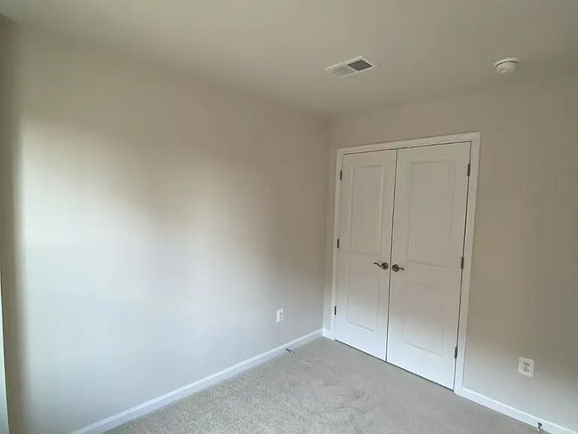 Foto del edificio - 3418 Chester Aly