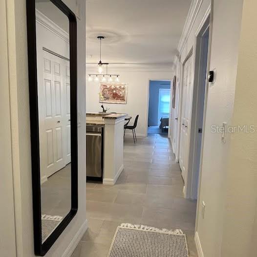 Building Photo - 2400 Feather Sound Dr
