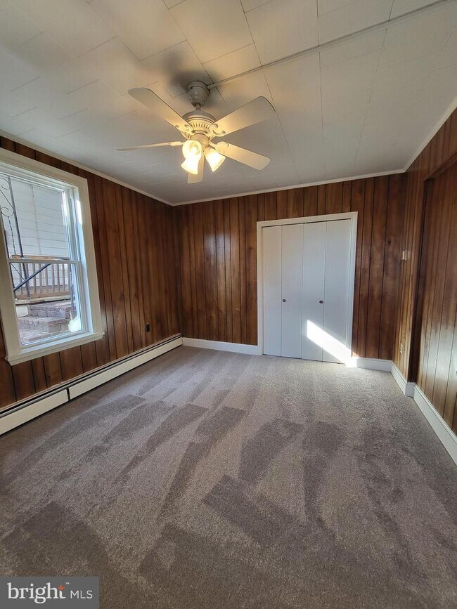 58 Liberty St Unit 1, Westminster, MD 21157 Room for Rent in