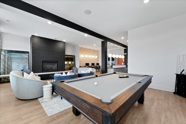 Building Photo - Lawndale Commons