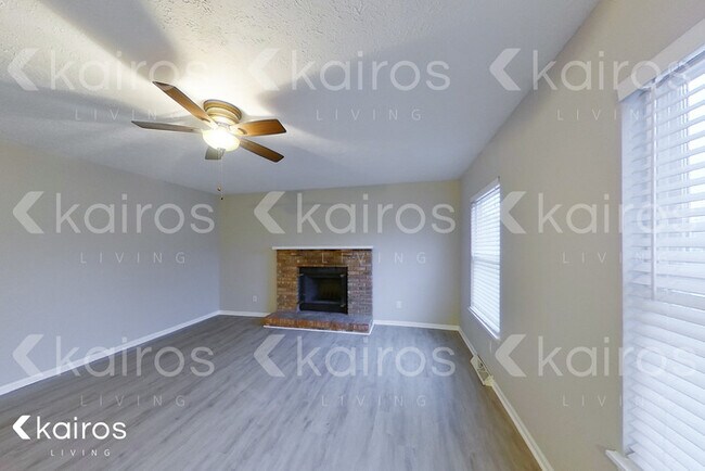 Building Photo - 1217 Everett Avenue