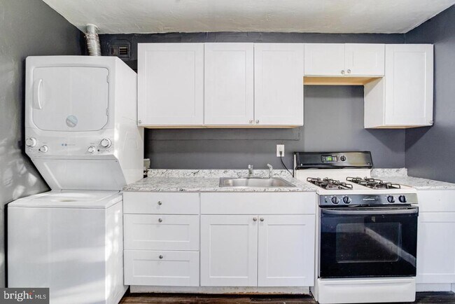 Foto del edificio - 2 Chesapeake Ct