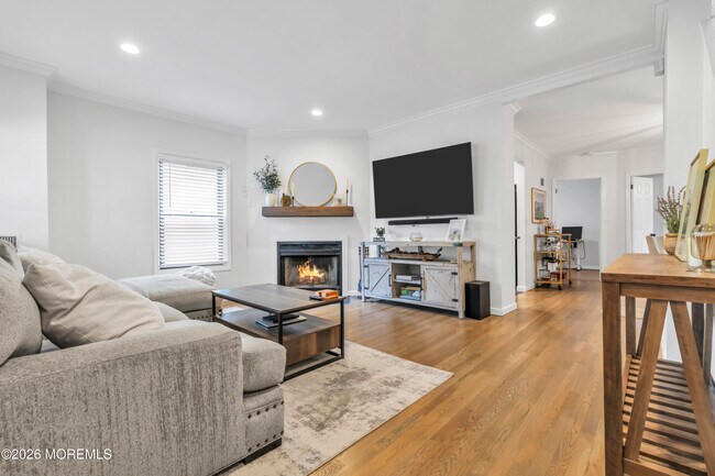 Building Photo - 34 Phoenix Ave