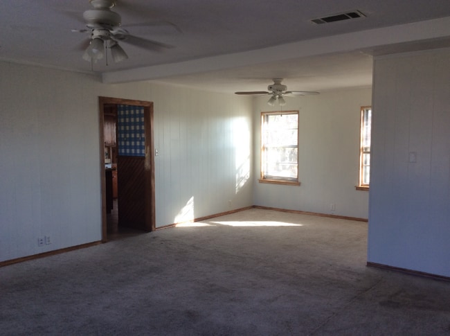 Building Photo - 6921 Co Rd 109B